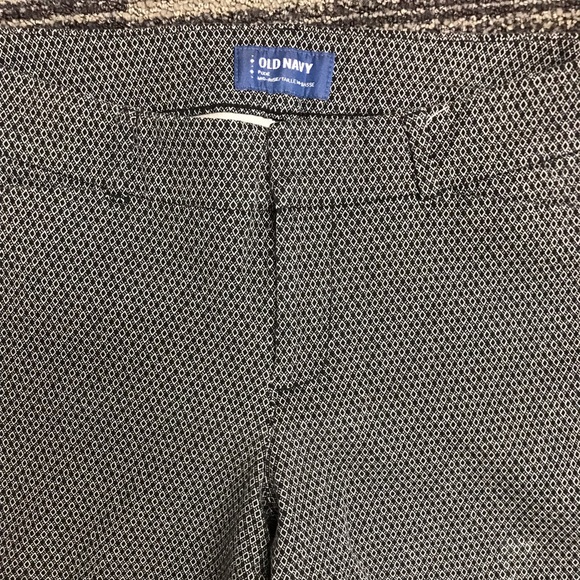 Mid-rise pixie pants - Picture 2 of 5